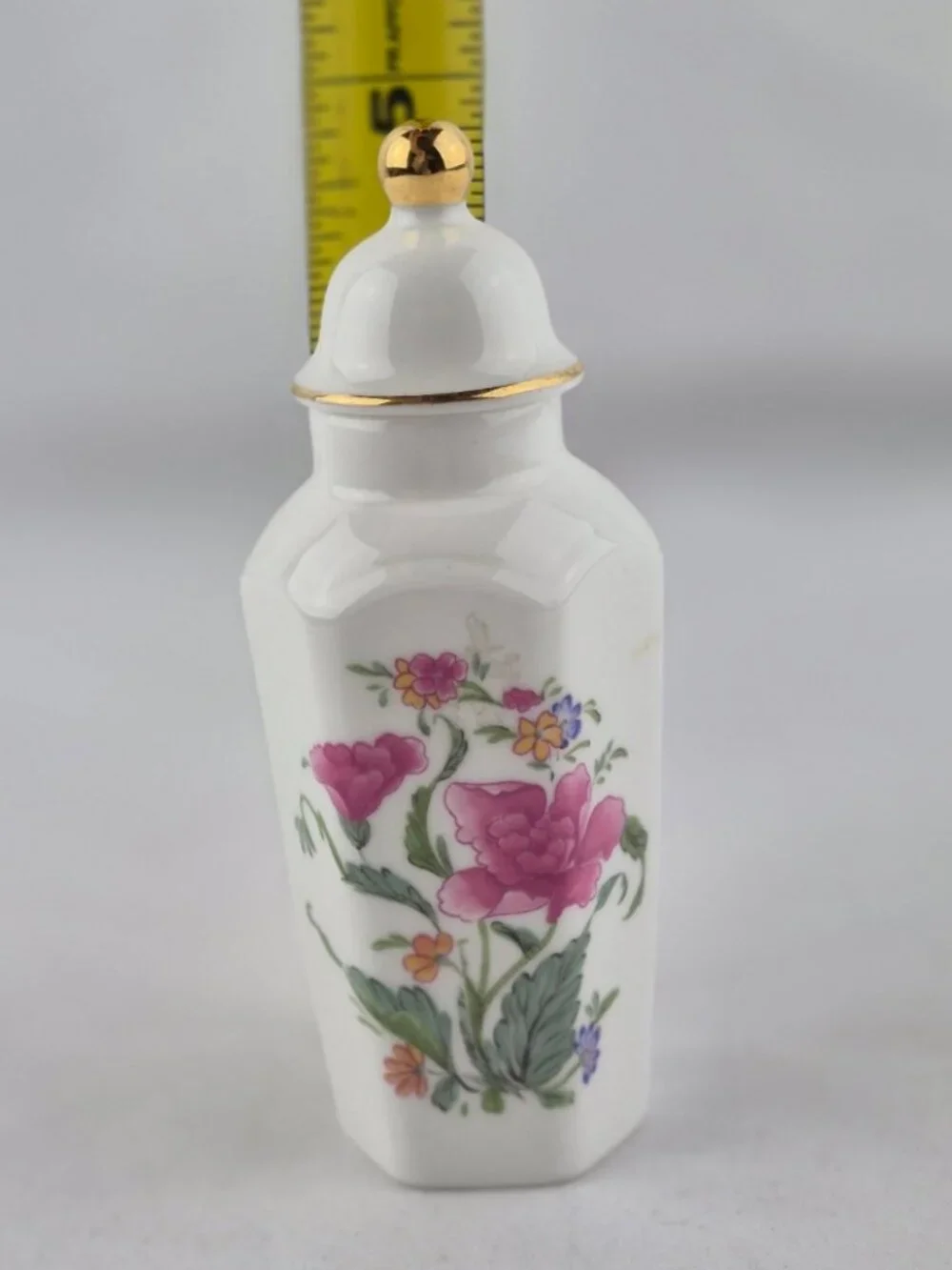 Hammersley Fine Bone China Ginger Jar Mini Vase Floral Design Lidded